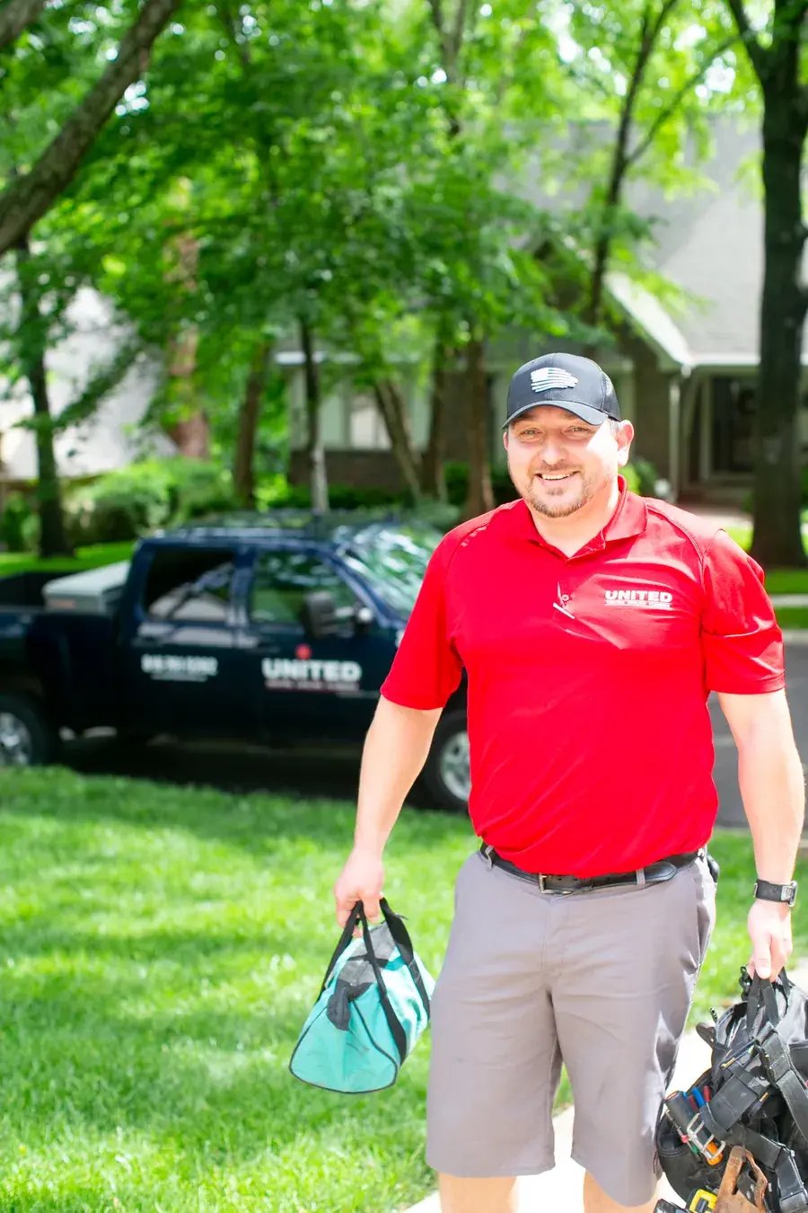 United Heating technician arriving for an emergency furnace repair service
